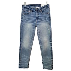 American Eagle Men's Althletic Straight Airplex+ Jean